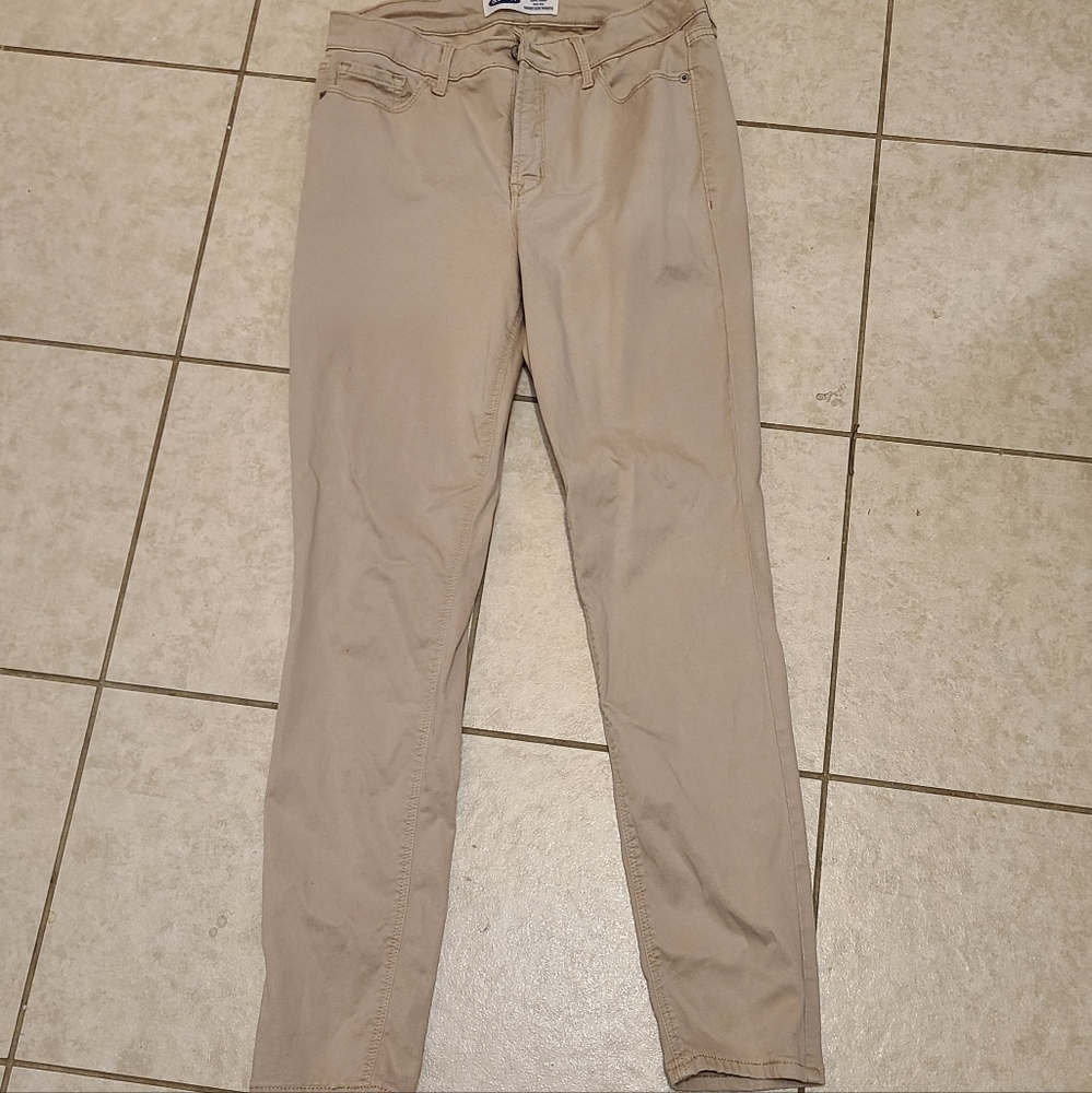 Old navy Rockstar khakis